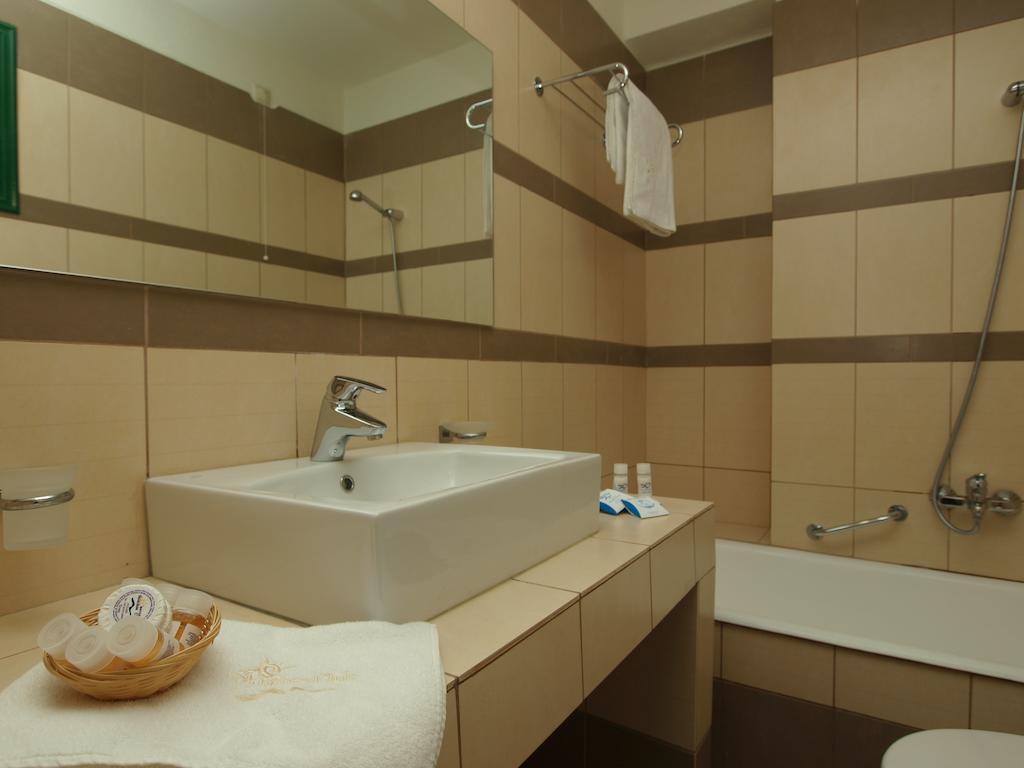 Skiathos Club Hotel & Suites Васіліас Екстер'єр фото