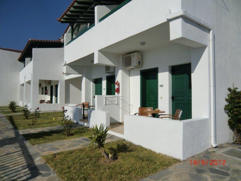 Skiathos Club Hotel & Suites Васіліас Екстер'єр фото
