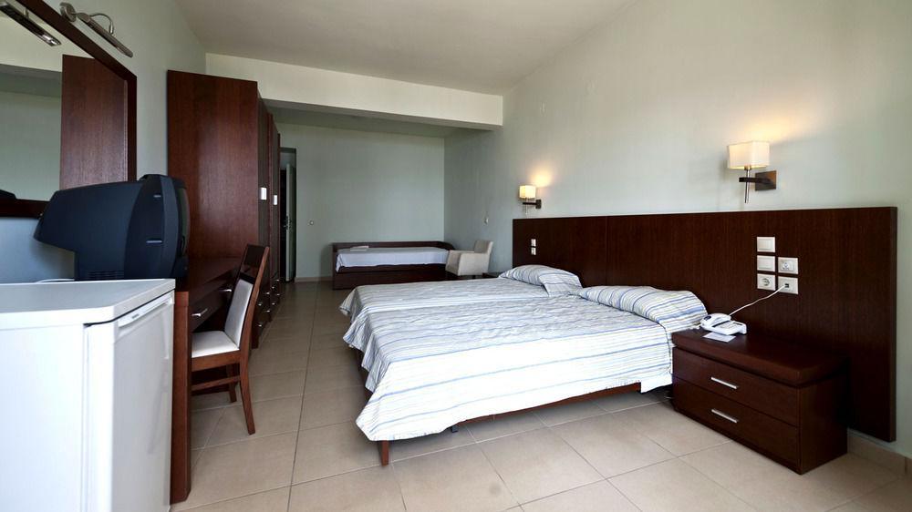 Skiathos Club Hotel & Suites Васіліас Екстер'єр фото
