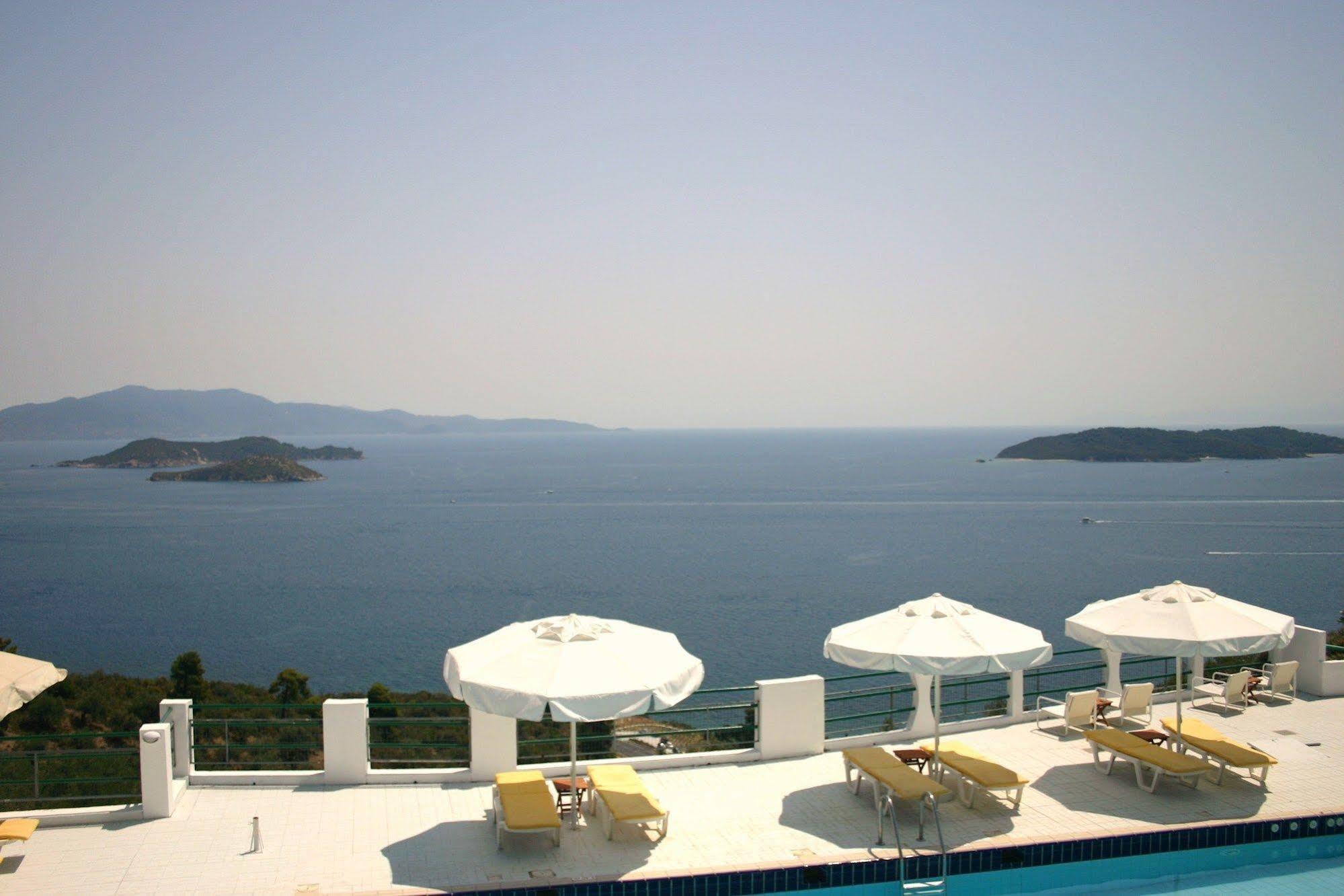 Skiathos Club Hotel & Suites Васіліас Екстер'єр фото
