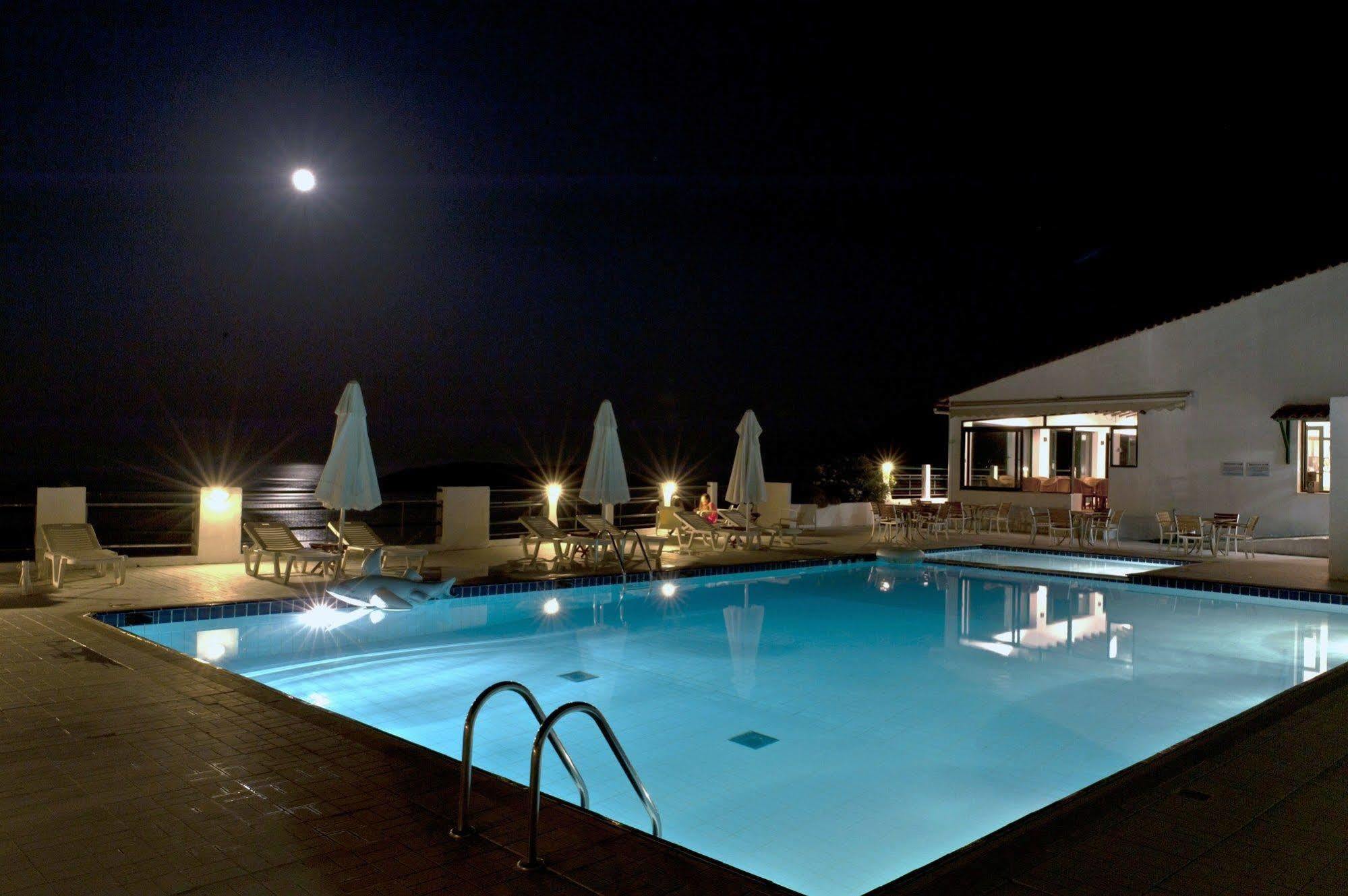 Skiathos Club Hotel & Suites Васіліас Екстер'єр фото