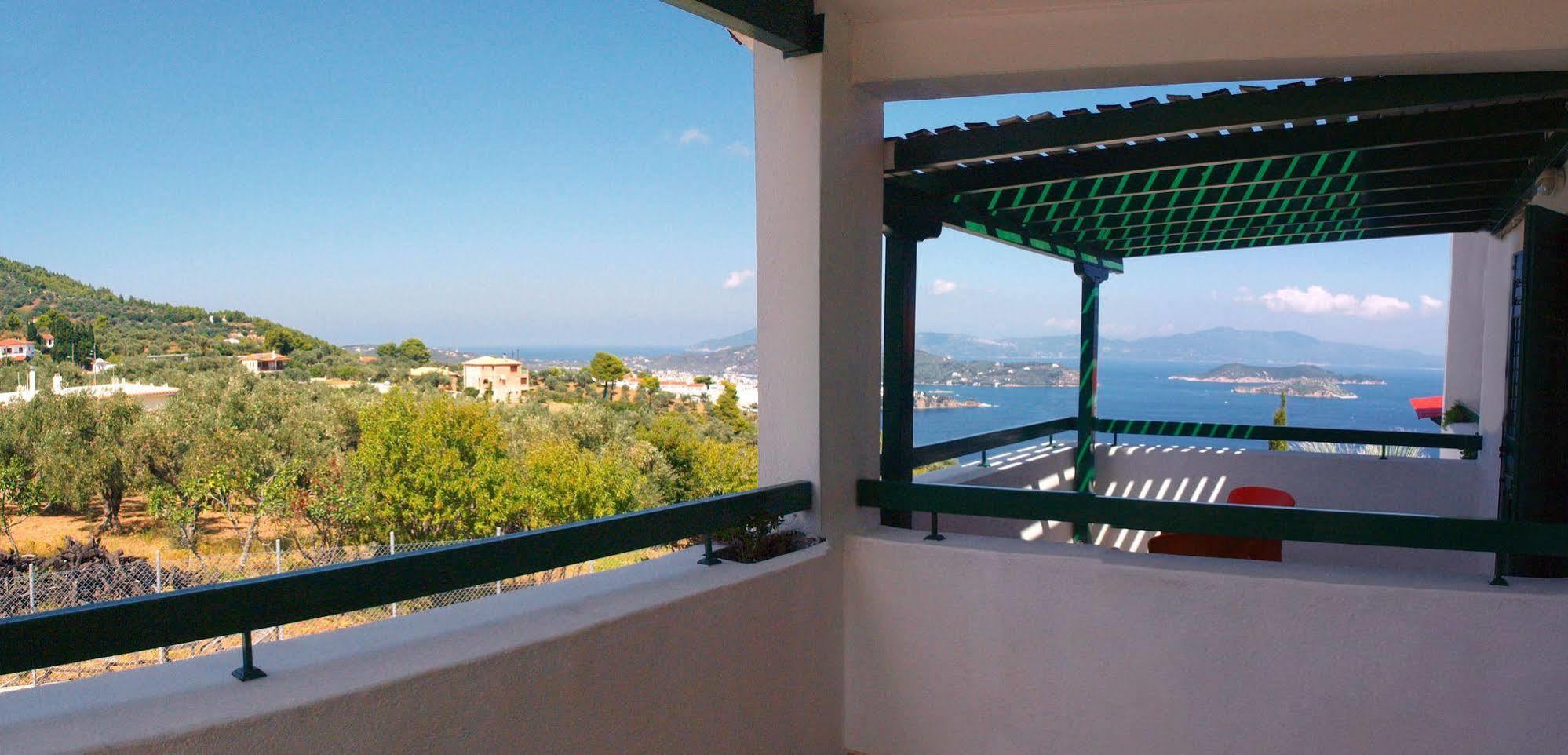 Skiathos Club Hotel & Suites Васіліас Екстер'єр фото